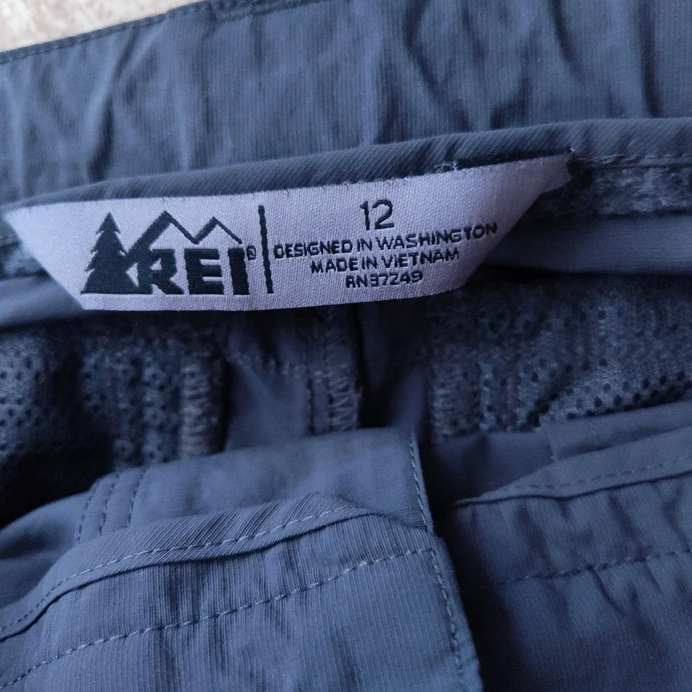 REI Women's 9
